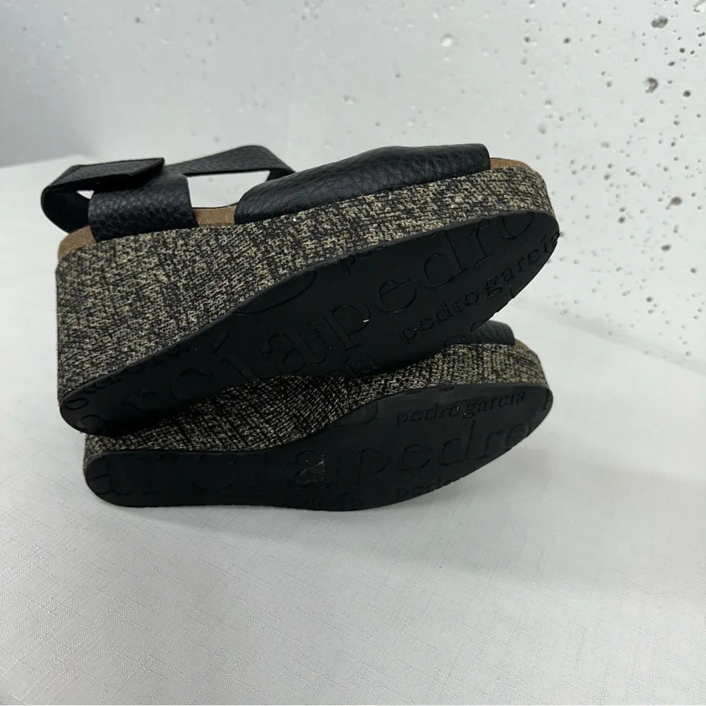 Pedro Garcia Women’s Size 40.5 / 10.5 Fiona Black Leather Platform Wedge Heels